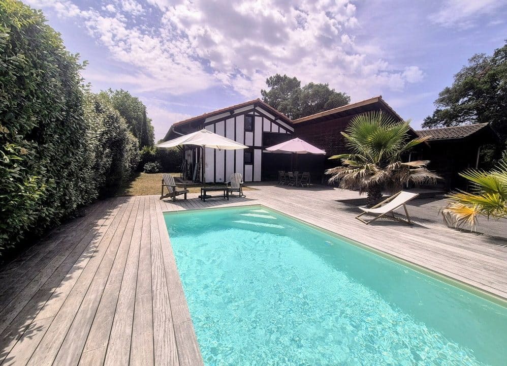 cropped-CAPBRETON-VILLA-PISCINE-6PERSONNES-STROPPIANA-villaneu-location-vacances-landes-ete.jpg
